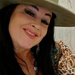 Meet your Posher, Fox